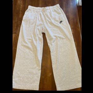 Nike wide leg sweatpants